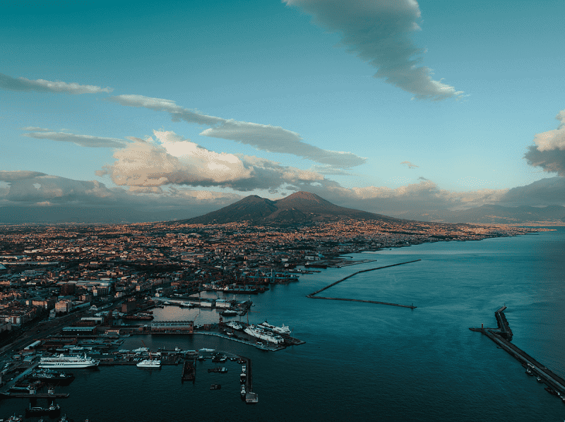 How to Reach Napoli from Rome